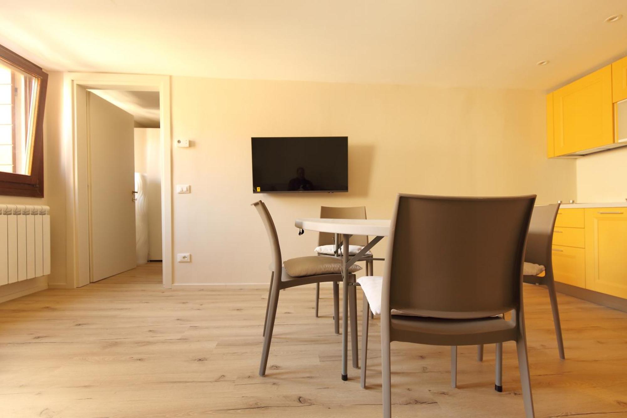 Ross' House 2 Apartment Венеция Екстериор снимка
